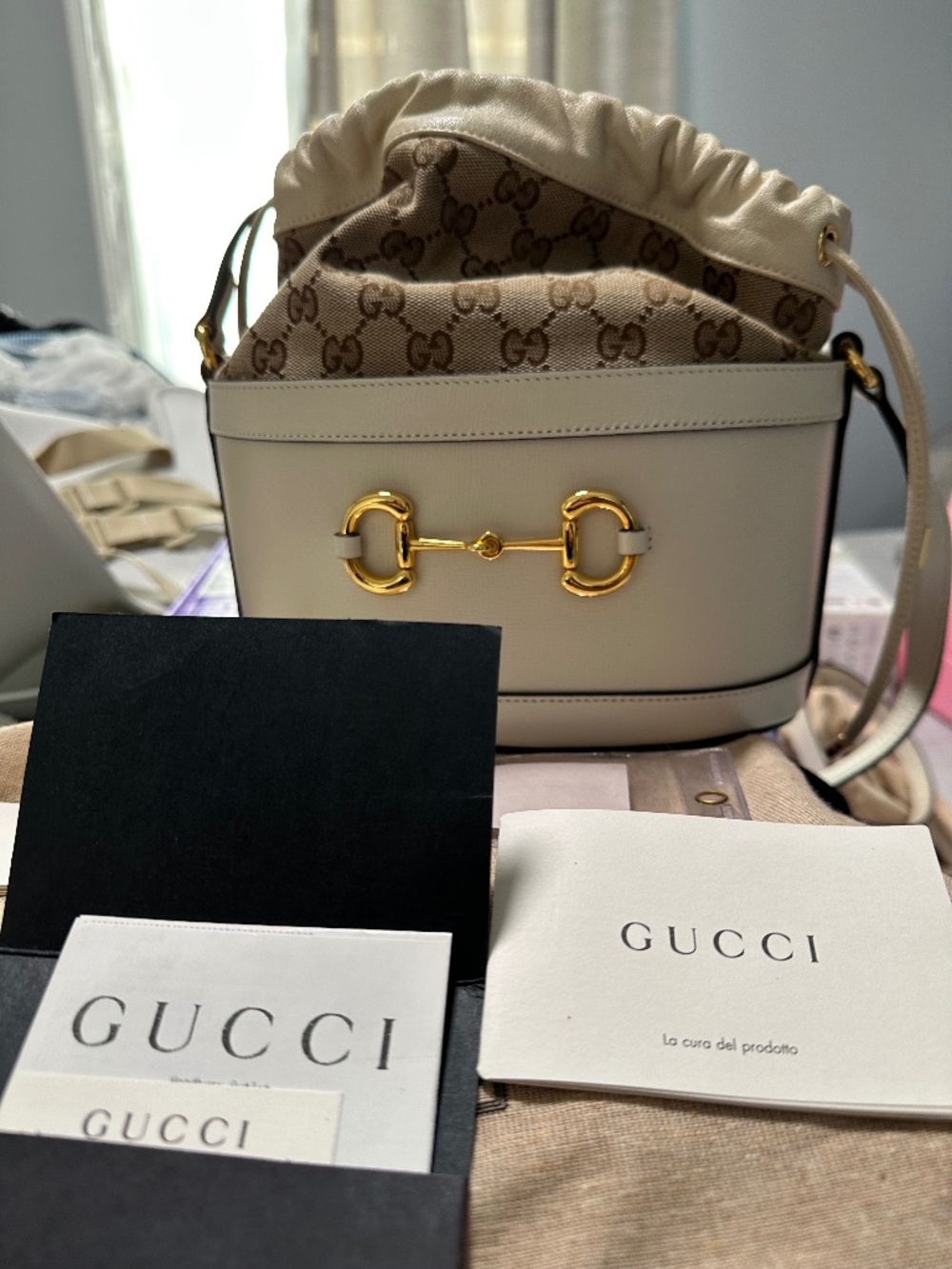 gucci horsebit bucket bag 1955